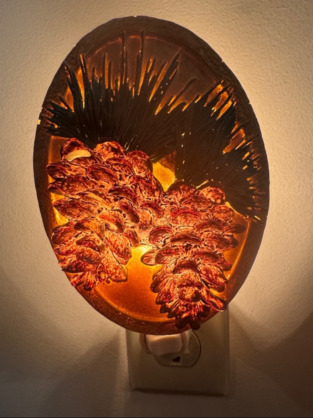 Glass Pinecone Night Light Accent in Amber